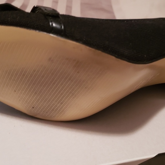 Two barely used pumps - Picture 4 of 4